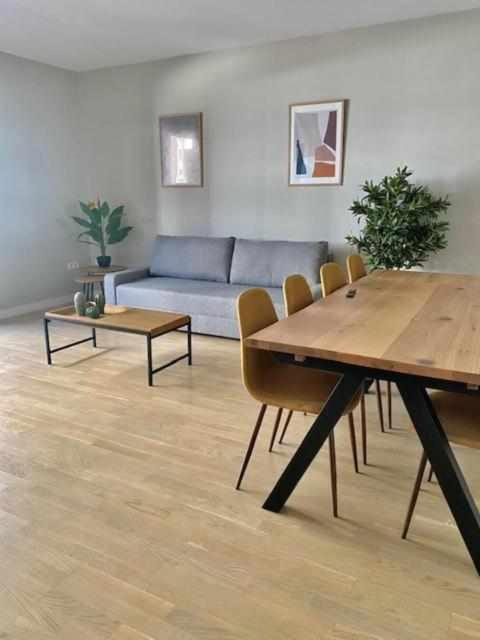 Gran Apartamento Laronda Apartment Cordoba Exterior photo